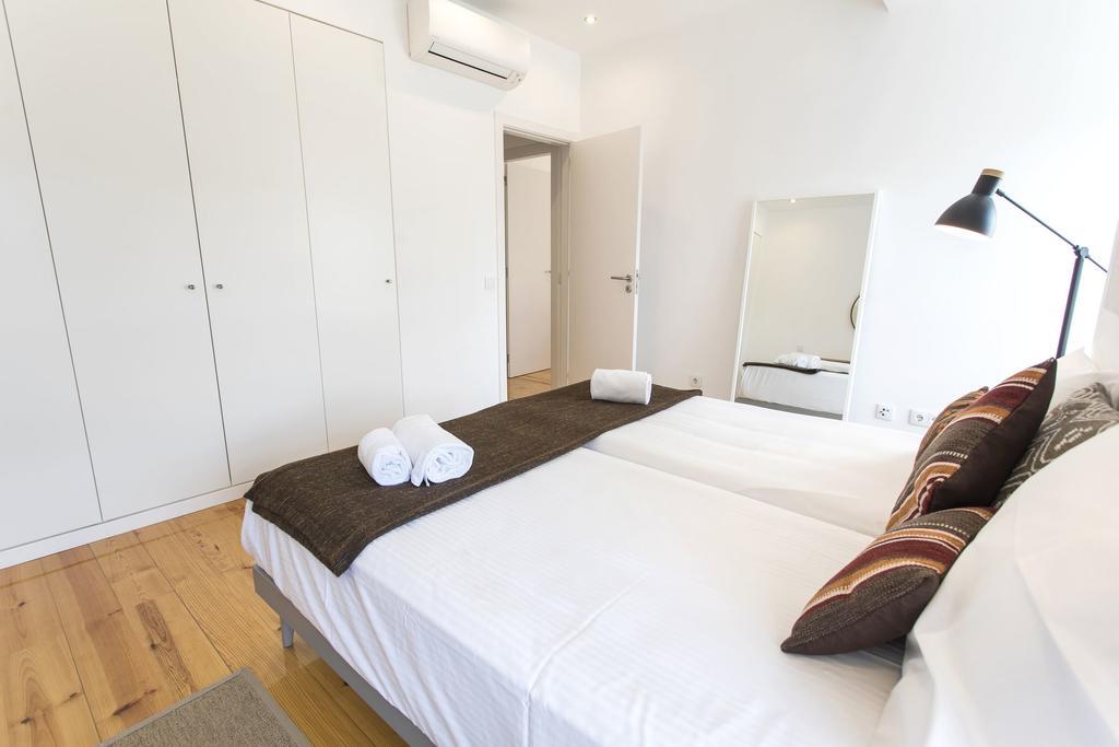 Lovelystay - Cais Apartment River View リスボン エクステリア 写真