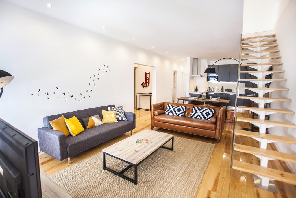 Lovelystay - Cais Apartment River View リスボン エクステリア 写真