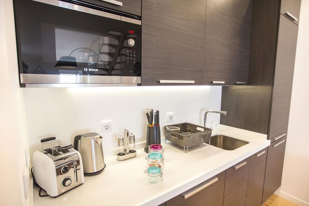 Lovelystay - Cais Apartment River View リスボン エクステリア 写真
