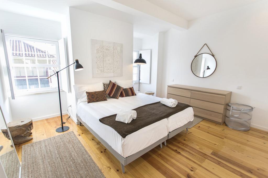 Lovelystay - Cais Apartment River View リスボン エクステリア 写真