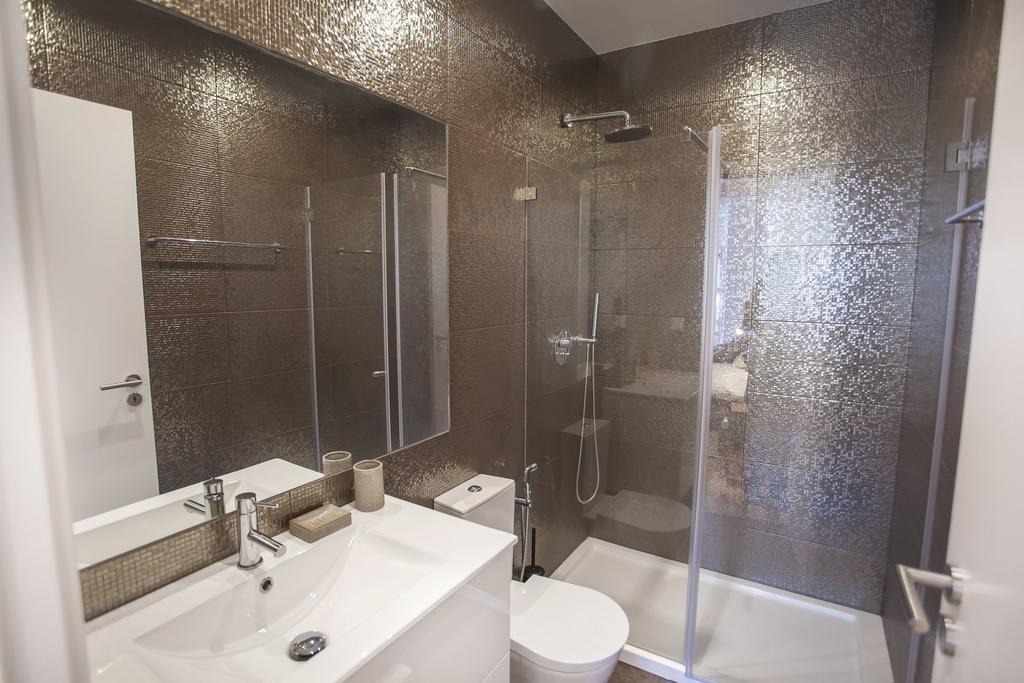Lovelystay - Cais Apartment River View リスボン エクステリア 写真